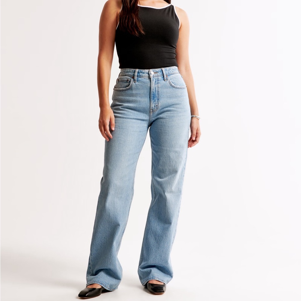 Abercrombie 90’s Relaxed Jeans High Rise